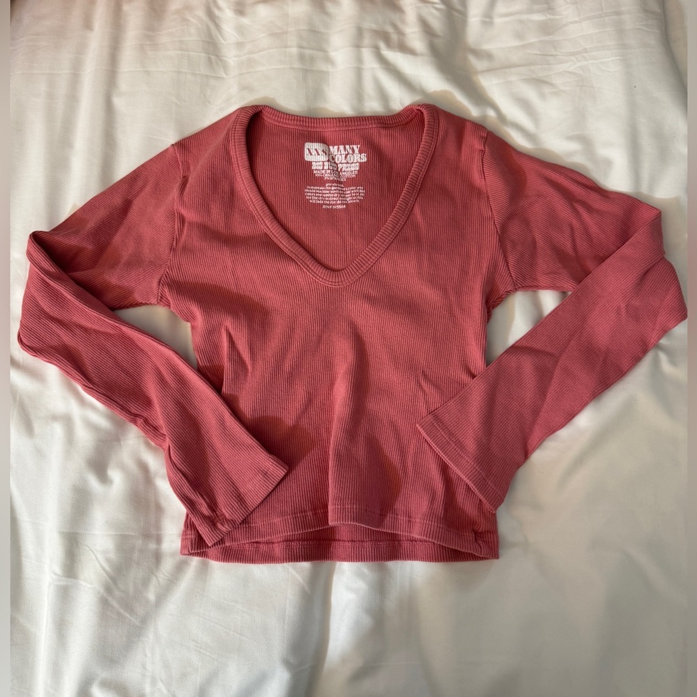 Big Bud Press Women's Long Sleeve V-Neck Ribbed Tee in Dusty Rose